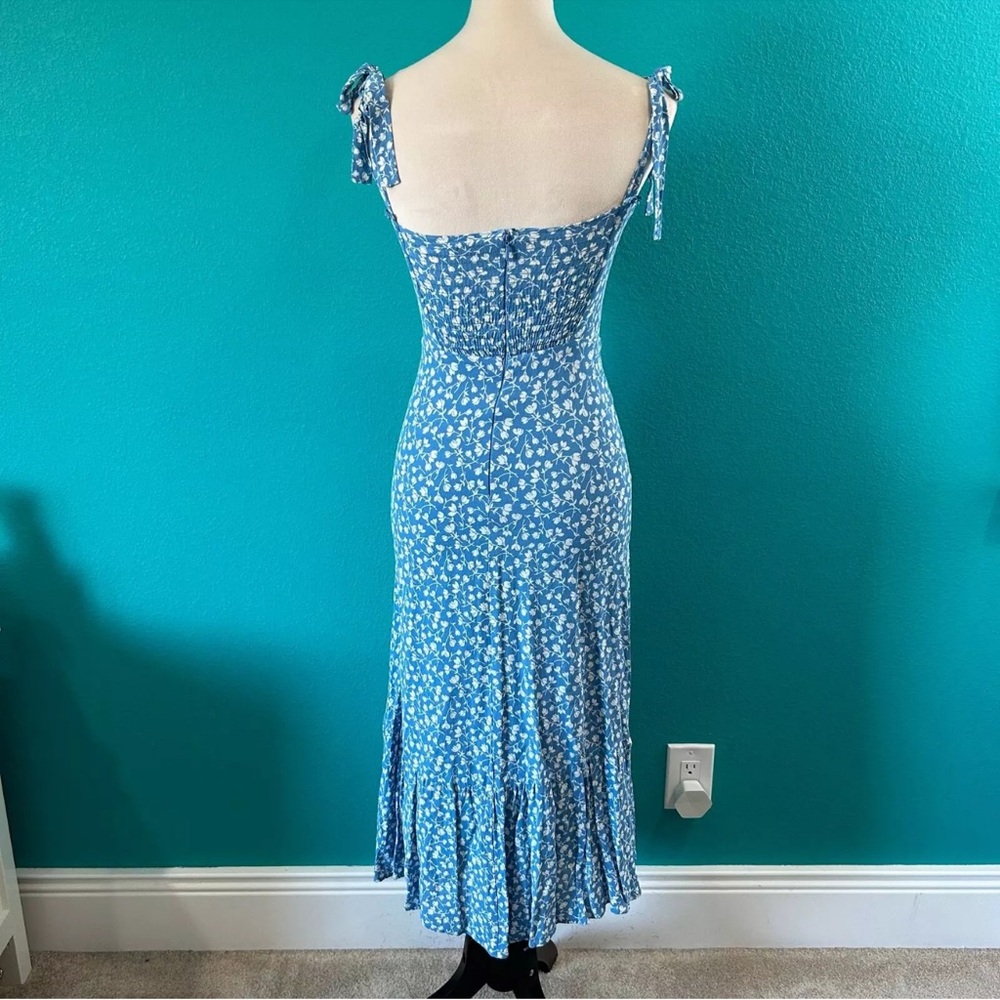 Reformation Nikita Dress Blue White Floral Ruffle Tie Shoulder Midi Size 2.